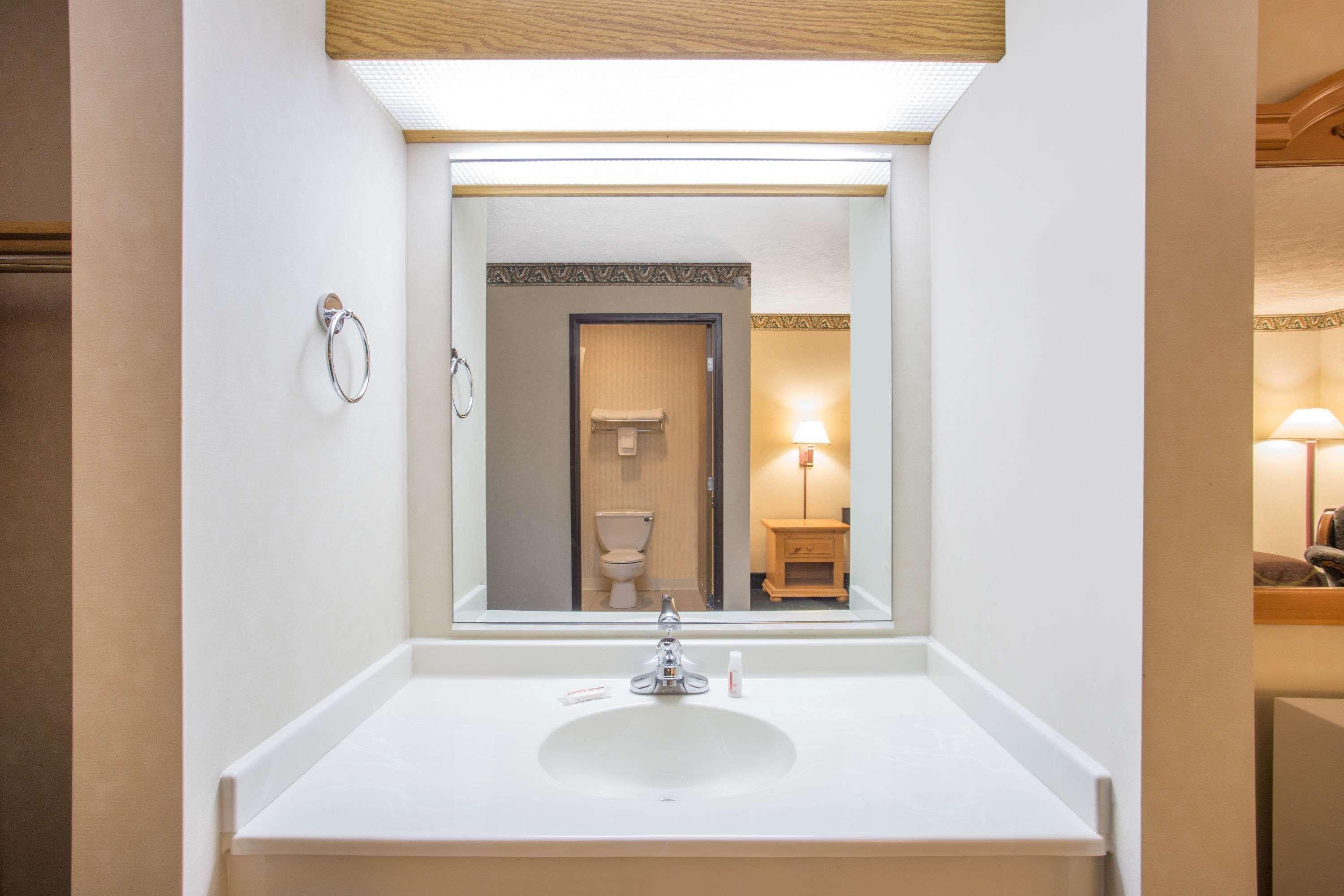 Burgundy Inn & Suites By Oyo El Paso Kültér fotó