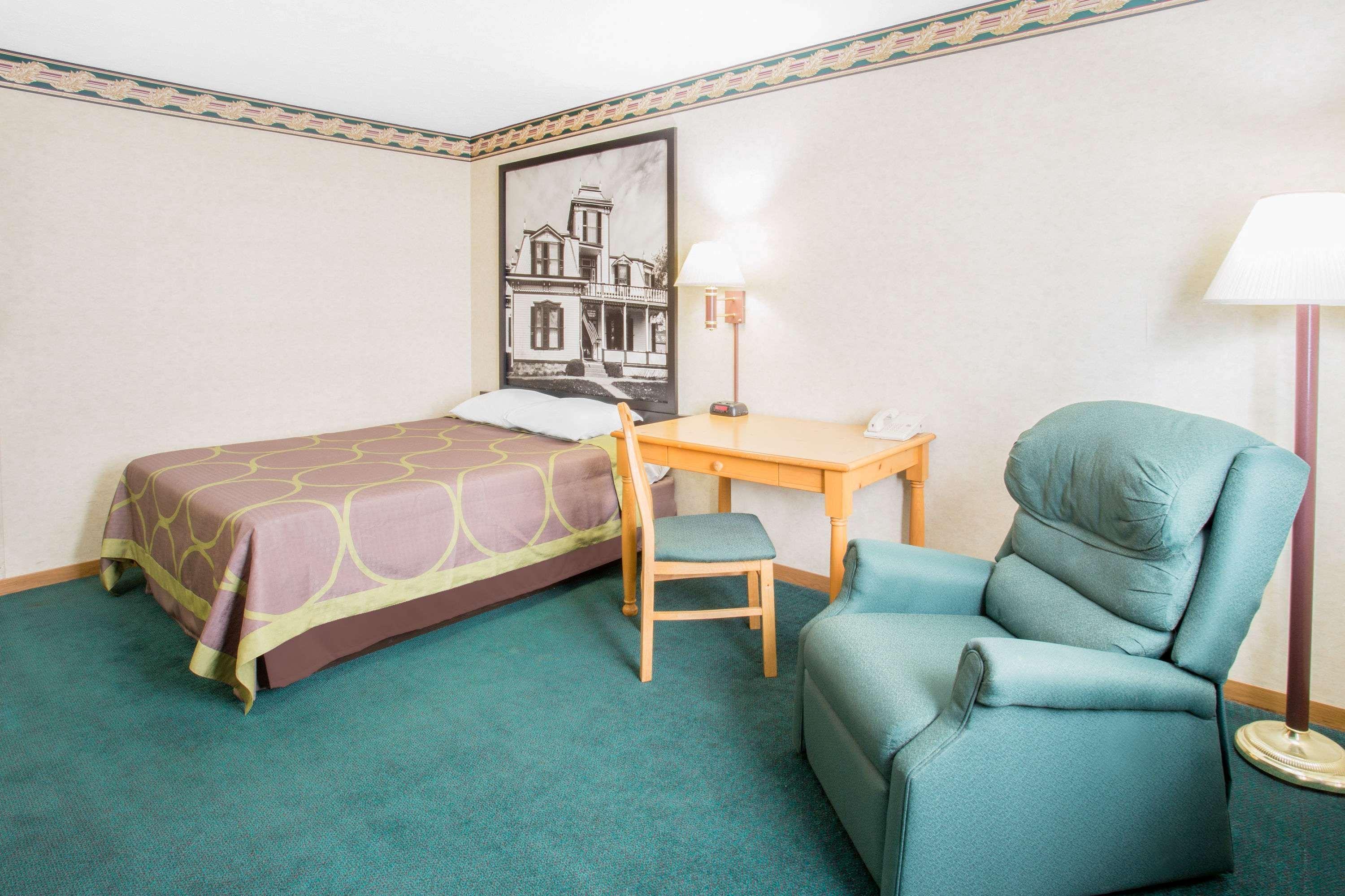 Burgundy Inn & Suites By Oyo El Paso Kültér fotó