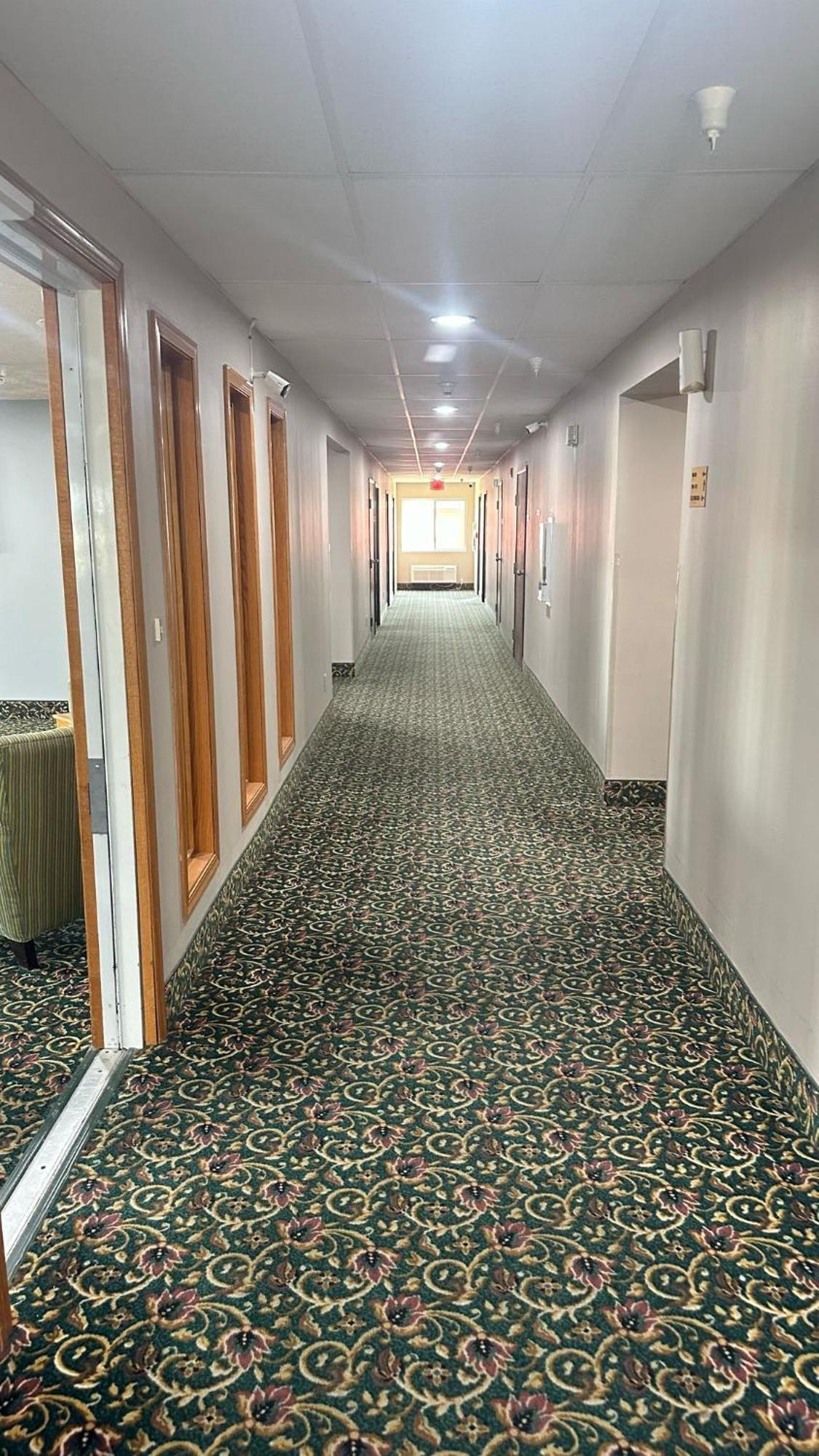 Burgundy Inn & Suites By Oyo El Paso Kültér fotó